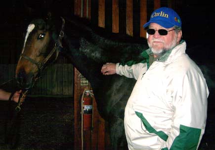 Glenn Adams with his race horse Bo Dazzel